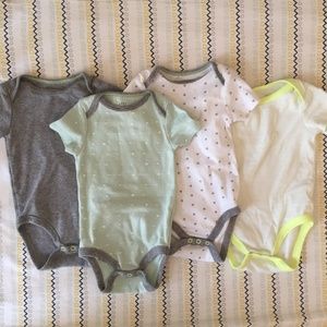 Cat & Jack | Arrow, Gray, Star, Neon Yellow Onesie